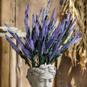 Decoratieve bloemen 1 st. Kunstmatige romantische provence lavendel plastic bruiloft vaas voor woningdecoratie graan kerstnemplant