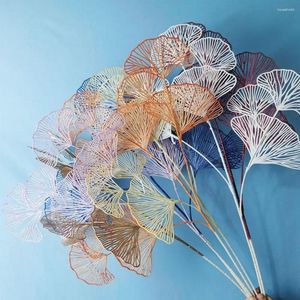 Fleurs décoratives 1pc Simulation colorée 3 fourchettes Ginkgo Branche de la feuille de plastique Fan Fausse Fleur Fleur Home Wedding Party Decoration Ornement