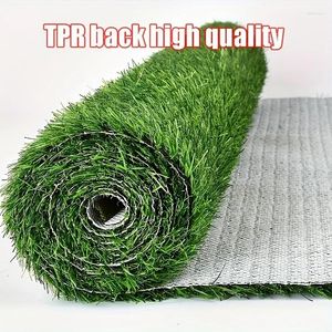 Fleurs décoratives 1pc Fake Grass Artificial Turf Simulation Lawn pour animaux de compagnie jouant du tapis vert extérieur et du jardin intérieur Decorat