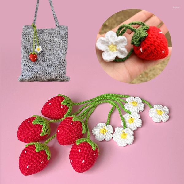 Flores decorativas 1 unid tejido a mano fresa frutas de ganchillo hecho a mano acabado algodón fruta falsa para accesorios de pasador de pelo sombrero ropa