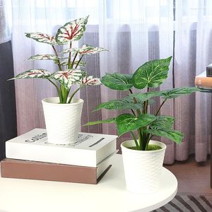 Fleurs décoratives 1PC de haute qualité jardin extérieur vert fausses plantes ornements de bureau bonsaï artificiel Pot de plantation décoration de la maison