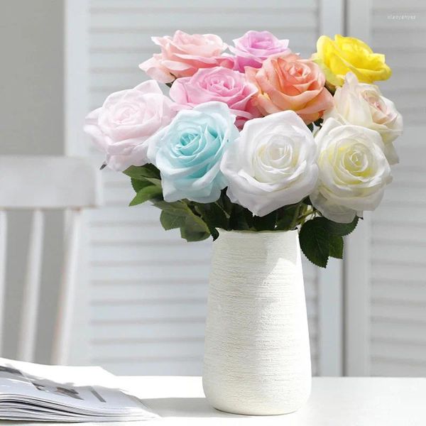 Fleurs décoratives 1pc multicolore mini plastique rose tête artificielle artificielle fait à la main le festival de décoration de mariage de mariage maison de maison de maison