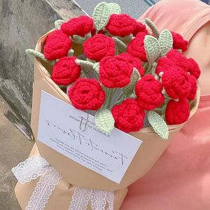Fleurs décoratives 1pc Rose Bouquets De Fleurs Table Tricoté Bouquet Unique Fini Crochet Pour La Décoration De Mariage Mères Saint Valentin Cadeau