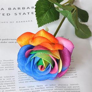 Flores decorativas, 1 pieza, flor Artificial de simulación, rosa hidratante falsa, decoración de mesa para el hogar, fiesta de boda de arco iris