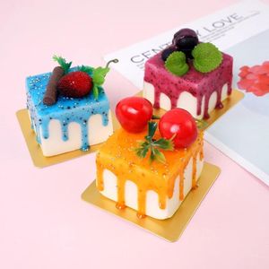 Decoratieve bloemen 1PC Simulatie Cake Kunstmatig fruitmodel Verjaardag Toy Toy Toy Toys Toys Food Home Decoratie Display Pographic Props