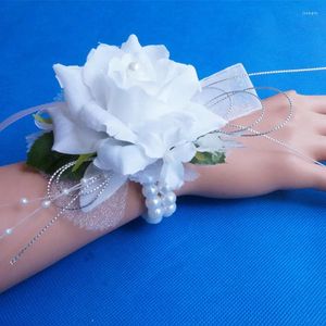 Fleurs décoratives 1pc mariage ou bal de fleur de fleur bracelet Bouquet de la main rose pour la mariée bruidsboeket