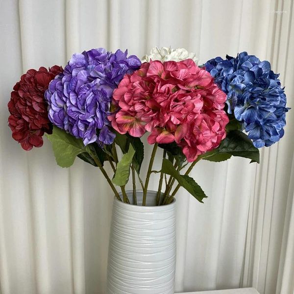 Fleurs décoratives 1pcs Hortensia artificiel Fleur de soie de fleur de fleur de maison fausse épouse de mariage bride Bouquet Party