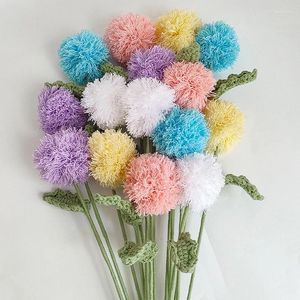 Fleurs décoratives 1pcs Ping artificiel ping pong chrysanthemum Hand tricot laine épine feua feuille fausse branche pour les cadeaux de décoration vase de fête à la maison