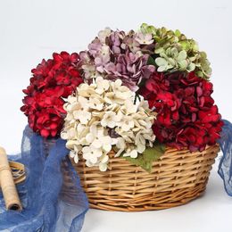 Decoratieve bloemen 1 stks kunstmatige zijden vaas bloemstuk bruidsboeket bruids vintage hyangea decor levensechte mooie nep