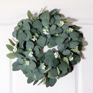 Fleurs décoratives 1pcs eucalyptus bricolage couronne artificielle printemps et d'été vert fenêtre de mariage parfaite décoration mur de jardin