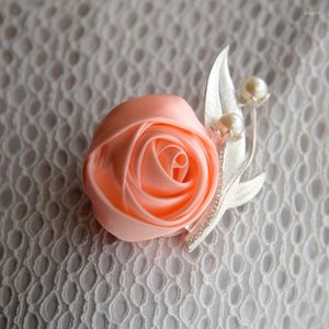 Decoratieve Bloemen 1 stks Romantische Handgemaakte Zijden Roos Bruid Broche Bruiloft Bruidegom Pak Pin Corsage Party Boutonniere