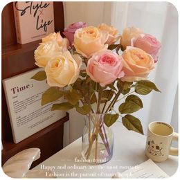 Fleurs décoratives 1pcs Bouquet de rose artificiel en soie Roses focales romantique Roses de mariage DÉCOR HAUT