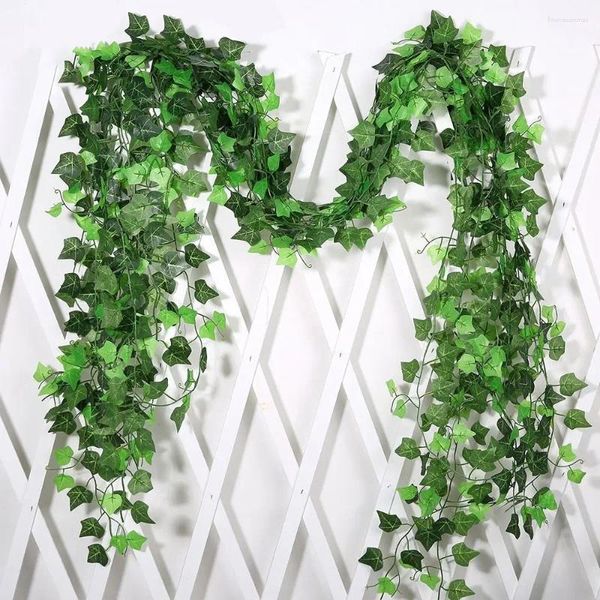 Fleurs décoratives 2,4 m Green artificiel Garland Silk suspendu vigne Home Garden décor mural décor de mariage DIY Fake Wreath Feuilles fausses