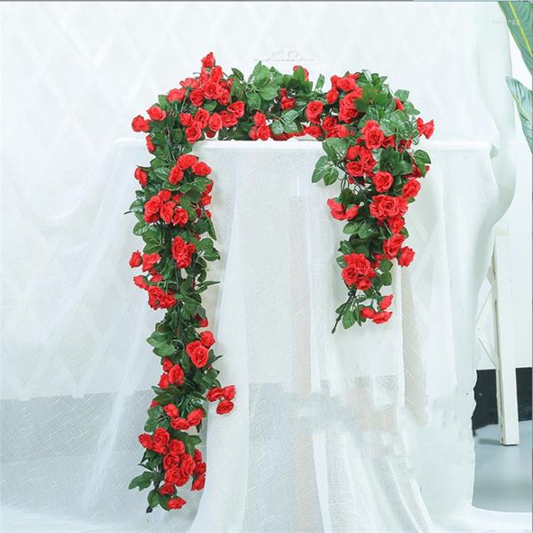 Fleurs décoratives 2,4 m de rose rouge rose artificielle Silk Roard mariage salle de chambre décor décor arrangement jardin arc arc fausse vigne
