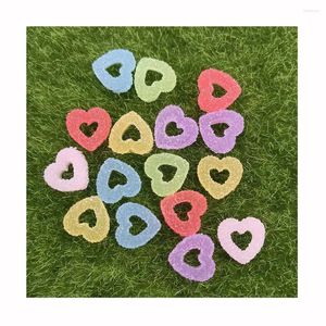 Flores decorativas 20/50/100pcsmini Corazón dulce Resina suave Alimentos de azúcar dulces Cabuchones planos de recortes de desecho