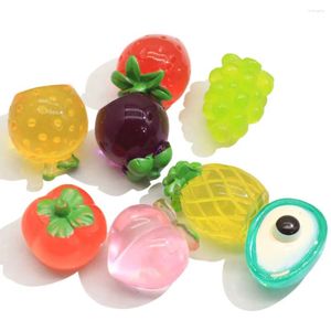 Decoratieve bloemen 20/50 stks schattige harsen fruit poppenhuis mini aardbei perzik ananas ananas voor sieraden maken diy ketting oorbellen telefoon