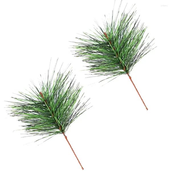 Flores decorativas 20 piezas Agujas de pino artificiales Mini adorno navideño Decoración de simulación Árbol Planta colgante Plantas de madera y metal