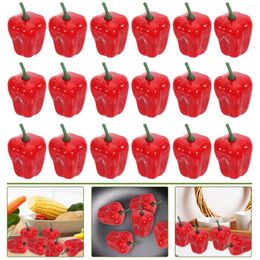 Flores decorativas 20 PCS Adornos Simulación Modelo de pimiento Modelo de pimiento decoración Falta de alimentos de fruta