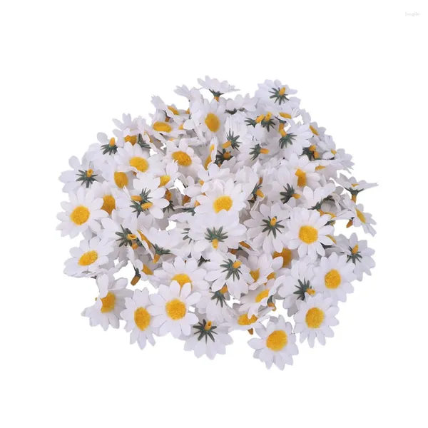 Flores decorativas 200 piezas Artificial Gerbera Daisy Sunflowers Floral para DIY Farty Garland Corsage Decoración de pastel White