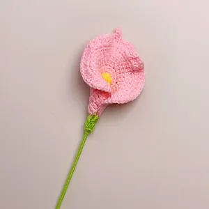 Fleurs décoratives 2024 Crochet tricoté à la main Calla Lily Fleur tricotée Faux Bouquet Décoration de mariage Accueil Table Ornements Cadeau