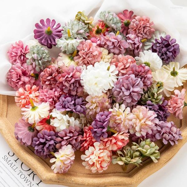 Flores decorativas 20pc seda hortensia de seda decoraciones navideñas decoraciones navideñas para fiesta de bodas de bodas caja de caramelo material artificial