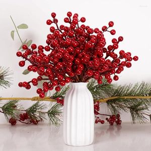 Flores decorativas 20 piezas bayas artificiales decoración navideña ramas de bayas rojas ramo año adornos para árboles de Navidad corona de frutas