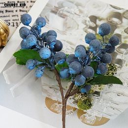 Decoratieve bloemen 20 stks / kavel! Groothandel kunstmatige bessenbloem nep Blue Fruit Plant Decoratie voor thuishuwelijk