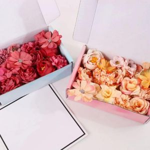 Fleurs décoratives 20Pcs Moderne Faux Fleur Anti-fade Léger Faux Tête Beau Corsage Artificiel