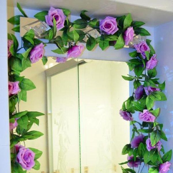 Fleurs décoratives 245cm / lot Soie Roses Ivy Vine Avec Des Feuilles Vertes Pour La Maison De Mariage Décoration Faux Feuille Diy Suspendus Guirlande Artificielle