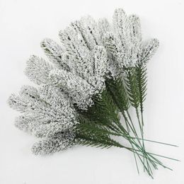 Fleurs décoratives 24 pièces, Branches d'aiguilles de pin de noël, fausse plante d'arbre, accessoires de décoration pour la maison, couronne, boîte-cadeau de mariage