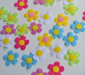 Decoratieve bloemen 25 mm in diameter kunstmatige stof paars wit blauw roze geel voor bruiloft decor diy scrapbooking dobbelsteen cut 60 stcs/set