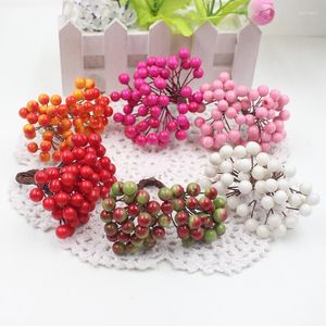 Fleurs décoratives 25pcs 50heads 0,6 cm Berry Bacca Fleur artificielle pour décoration de mariage Diy Scrapbooking Wreat