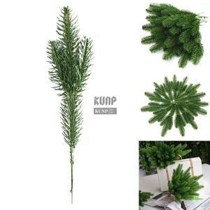 Fleurs décoratives 25pcs bricolage de pin artificiel cueillets guirlande pour les branches d'arbre de Noël fleur couronnes décoration de vacances de décoration de vacances