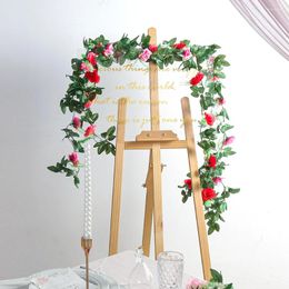 Fleurs décoratives 2m Rose Vine artificielle Fake Flower Rattan pour la décoration de Noël de la fête de Noël Décoration de mariage Mur extérieur