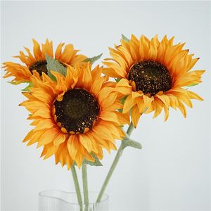 Flores decorativas 2Pc Hidratante Girasol Artificial Toque real Realista Flores falsas Decoración del hogar Fiesta Boda Arreglo floral