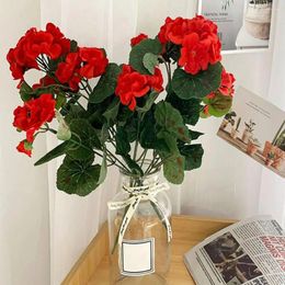 Flores decorativas 2 uds flor de begonias artificiales con tallo accesorios de boda Po realista imitación roja decoración del hogar Mariages
