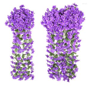 Fleurs décoratives 2pcs Vinons violets artificiels Roard mariage décoration maison suspendue Plante simulée Faux extérieurs sans panier