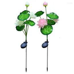 Fleurs décoratives 3 têtes à fleurs artificielles lampe solaire de lotus extérieure étanche jardin de jardin lampes pour les lumières nocturnes de la maison