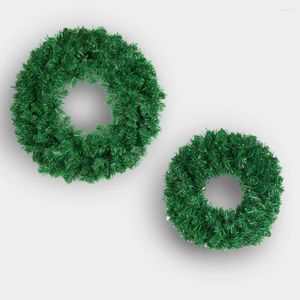 Fleurs décoratives 30/40/50 cm Couronnes artificielles vertes PVC Couronnes de porte de la porte de saison La chute du ruban de Noël pour l'avant