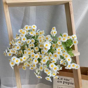 Decoratieve bloemen 30/53cm Little Daisy Chamomile Artificial Flower Small Bouquet Home Ornamental York Aster Silk Fake