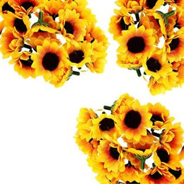 Fleurs décoratives 300 Pcs Tournesol Artificiel Petite Marguerite Gerbera Têtes De Fleurs Pour La Décoration De Fête De Mariage (YellowCoffee)