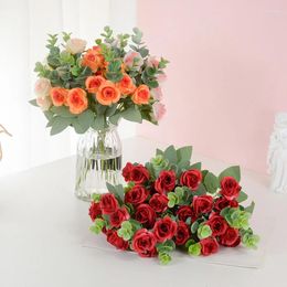 Fleurs décoratives 30 cm Rose de soie de bouquet artificiel avec eucalyptus feuille de fleurs de pivoine fausses plantes pour la décoration de vase maison de fête de mariage