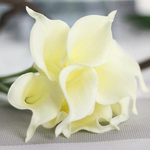 Fleurs décoratives 30 pc/lot charmant décor Calla Lily artificielle mariée mariage Bouquet tête Latex fleur décoration