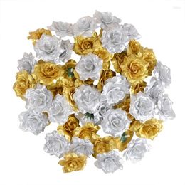 Decoratieve Bloemen 30 stks 6 cm Zijde Goud Kunstmatige Rose Bloemhoofdjes Voor Thuis Bruiloft DIY Scrapbooking Kerst Garland Decoratie nep