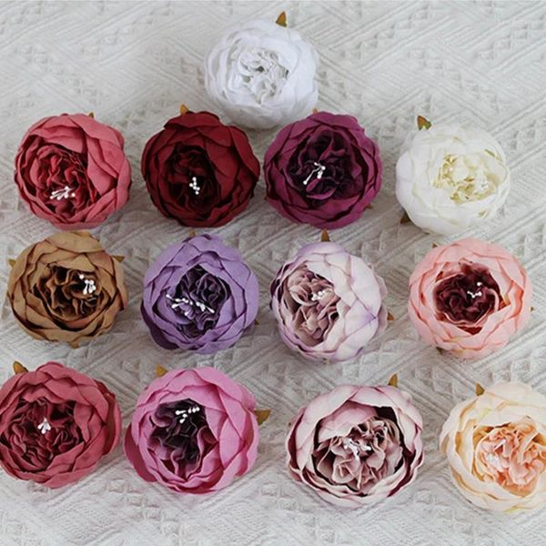 Fleurs décoratives 30pcs 7-8 cm PEONON PEONIE ARTIFICIELLE FLORIRES DE SILLE POUR DÉCORAGE DE MARIAGE DIY BOX CONSILLE CADE