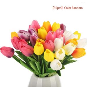 Fleurs décoratives 30pcs simulation fleur exquise artificiel réaliste tulipes bouquet de désherbage cadeaux fausses plantes