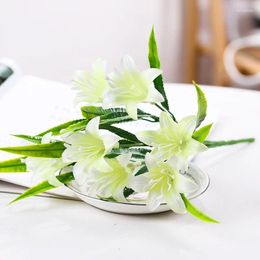 Fleurs décoratives 34 cm Lily réaliste artificiel intérieur extérieur pour décoration plantes en plastique jardin porche chambre table de bureau