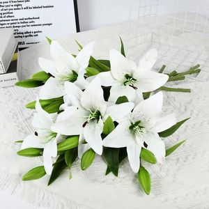 Fleurs décoratives 38 cm Real Touch White Lily Wedding Artificiel Weddal Bouquet Bouquet Plastic Fake Party Party Home Garin Decoration