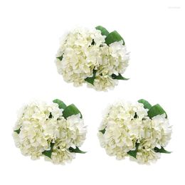 Fleurs décoratives 3x Silk artificiel 7 Big Head Hortengea Bouquet pour la salle de mariage Home El Party Decoration and Gift White