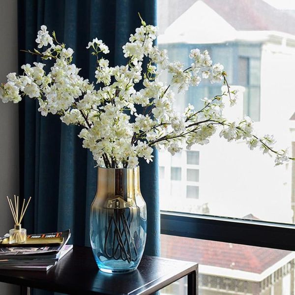 Fleurs décoratives 4 fourchettes modernes Po accessoires Faux Sakura branche exquise fleur de soie réaliste pour salon